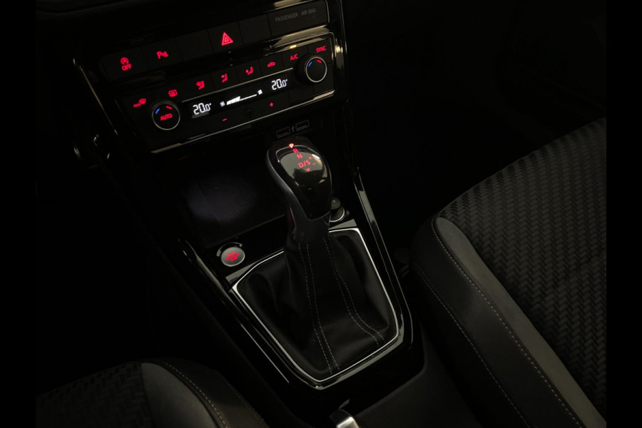 Volkswagen T-Cross 1.0 TSI R-Line 115PK AUTOMAAT AIRCO CLIMA NAVI CRUISE VIRT COCKPIT APPLE CARPLAY CAM R-LINE INT VELG NIEUWSTAAT