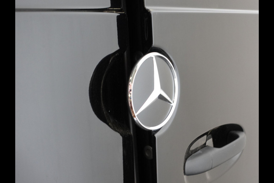 Mercedes-Benz Sprinter 315 L2H2 Automaat Navigatie Cruise Control Trekhaak Climate Control
