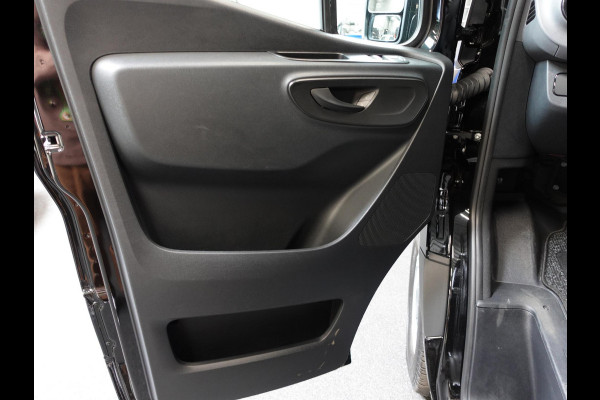 Mercedes-Benz Sprinter 315 L2H2 Automaat Navigatie Cruise Control Trekhaak Climate Control