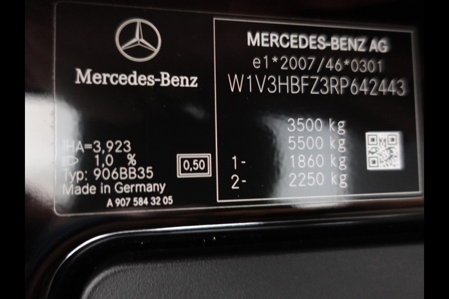 Mercedes-Benz Sprinter 315 L2H2 Automaat Navigatie Cruise Control Trekhaak Climate Control