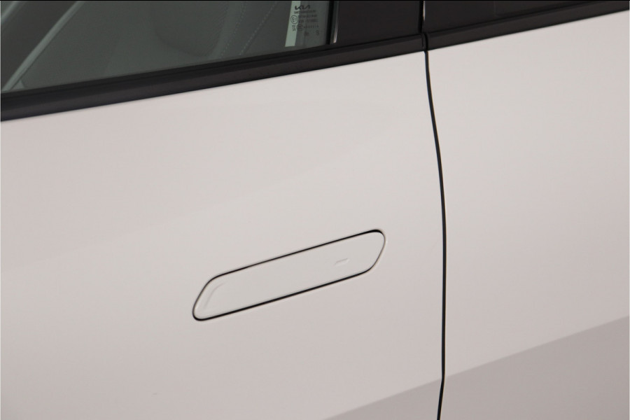 Kia Ev6 Light Edition 58 kWh Automaat - Stoel-/ Stuurverwarming - Carplay/Android Auto - Camera - Fabrieksgarantie Tot 2031