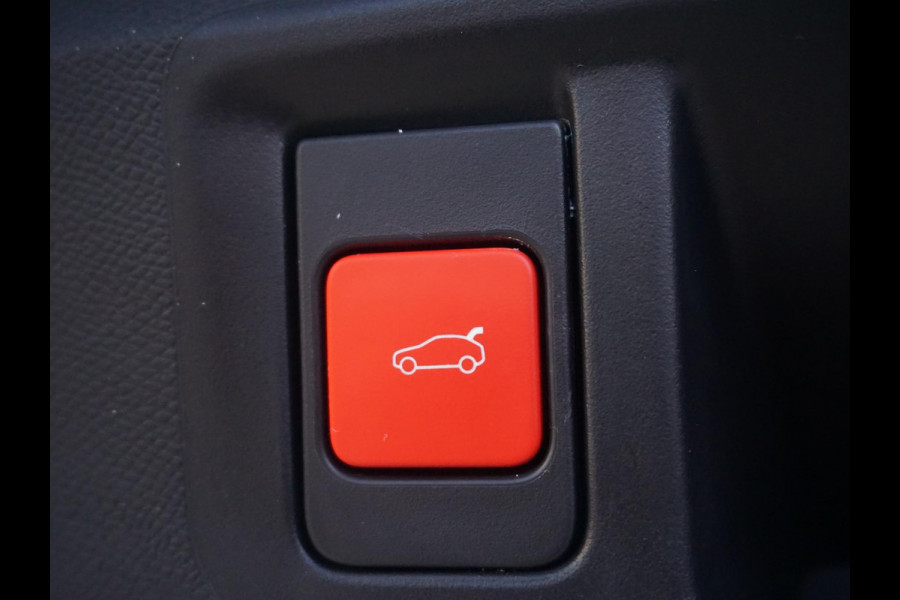 Opel Astra Sports Tourer 1.6 Turbo Plug In Hybrid GS Ultimate | Schuifkanteldak