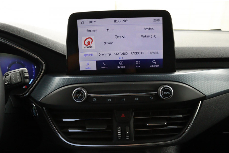 Ford FOCUS Wagon 1.0 EcoBoost Hybrid Active*ECC*NAVI*ACC*HAAK*CAM*