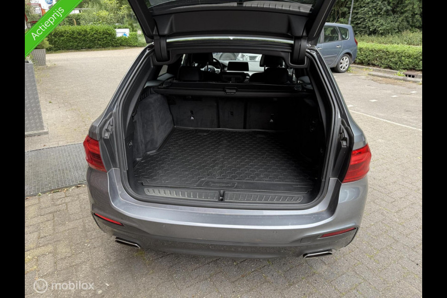 BMW 5 Serie Touring 540d xDrive High Executive