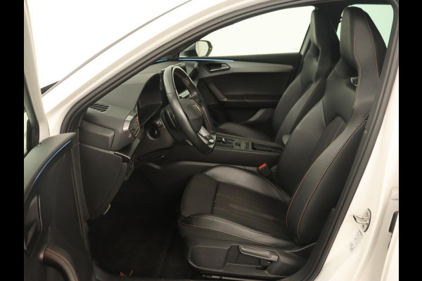 CUPRA Leon 1.4 eHybrid VZ | 245pk | Carplay | Navigatie | Sfeerverlichting | Keyless | Sportstoelen | Digital Cockpit | Parkeerhulp | PHEV | Plug In