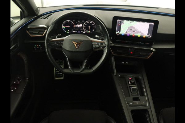 CUPRA Leon 1.4 eHybrid VZ | 245pk | Carplay | Navigatie | Sfeerverlichting | Keyless | Sportstoelen | Digital Cockpit | Parkeerhulp | PHEV | Plug In