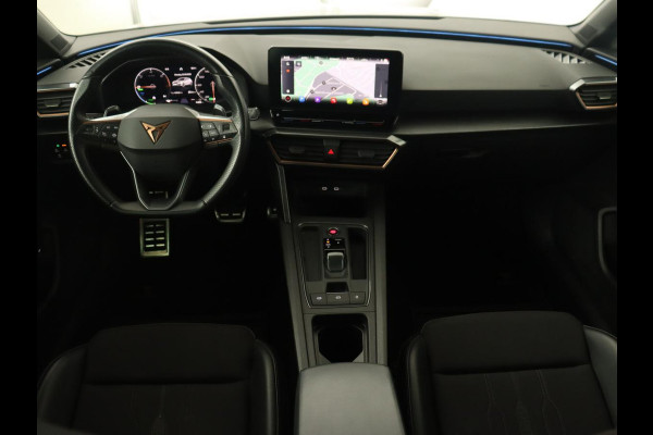 CUPRA Leon 1.4 eHybrid VZ | 245pk | Carplay | Navigatie | Sfeerverlichting | Keyless | Sportstoelen | Digital Cockpit | Parkeerhulp | PHEV | Plug In