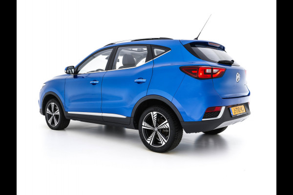 MG ZS EV Luxury 45 kWh {SOH-96 %} (INCL-BTW) Aut. *PANO | LUXURY-LEATHER | CCS-FASTLOADER | KEYLESS | NAVI-FULLMAP | ADAPTIVE-CRUISE | CAMERA | HEATED-SPORTSEATS | CARPLAY | BLINDSPOT | DAB | LANE-ASSIST | PRIVACY-GLASS | 17"