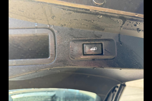 Renault Talisman Estate 1.3 TCe Intens 160 PK Camera Navigatie Led Stoelverw. Renault Talisman Estate 1.3 TCe Intens 160 PK Camera Navigatie Led Stoelverw.