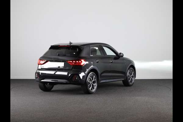 Audi A1 allstreet 30 TFSI Advanced edition 110pk | Private lease vanaf € 597,- pm| Parkeerrijcamera, keyless entry, verwarmbare voerstoelen, led koplampen