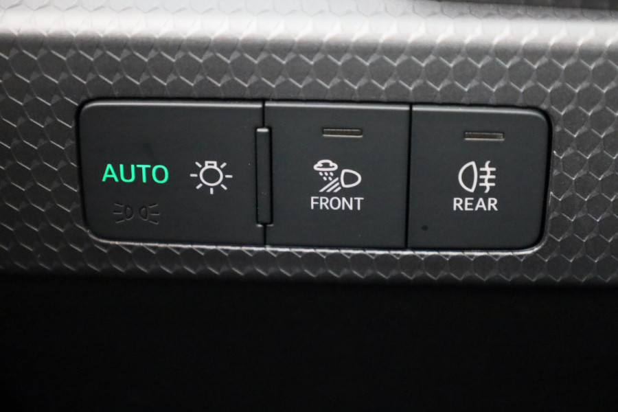 Audi A1 allstreet 30 TFSI Advanced edition 110pk | Private lease vanaf € 597,- pm| Parkeerrijcamera, keyless entry, verwarmbare voerstoelen, led koplampen
