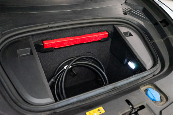 Audi e-tron GT RS 93 kWh 600PK | B&O | Pano | Carbon | Luchtvering | Matrix | VOL! 12 MND Garantie