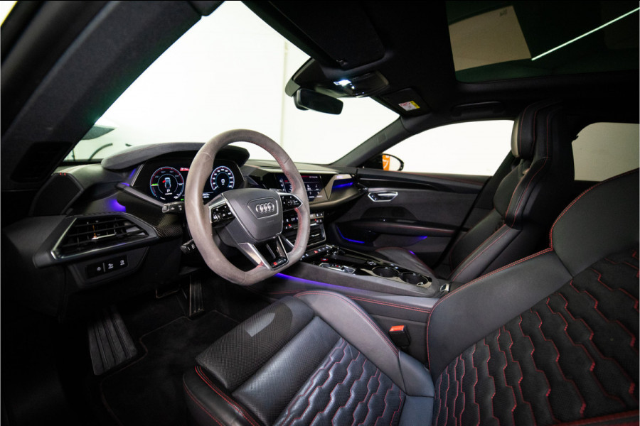 Audi e-tron GT RS 93 kWh 600PK | B&O | Pano | Luchtvering | Matrix | VOL! 12 MND Garantie