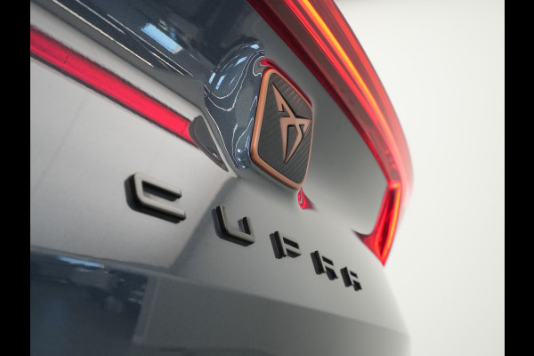 CUPRA Formentor 1.4 e-Hybrid VZ Performance Panorama Camera Sideassist Navigatie Carplay Stoel/Stuurverwarming 203