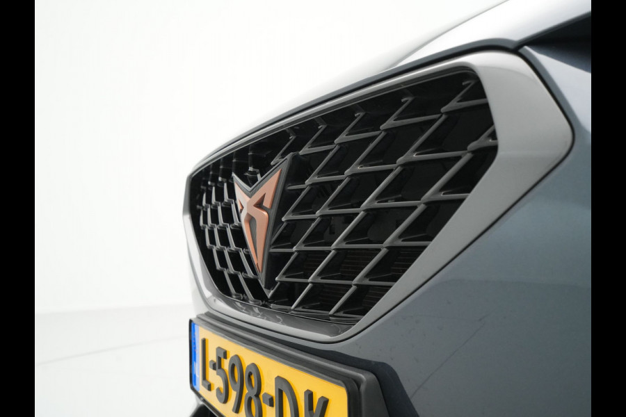CUPRA Formentor 1.4 e-Hybrid VZ Performance Panorama Camera Sideassist Navigatie Carplay Stoel/Stuurverwarming 203