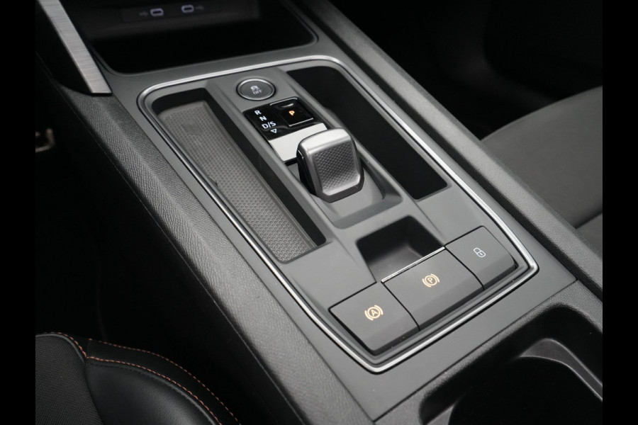 CUPRA Formentor 1.4 e-Hybrid VZ Performance Panorama Camera Sideassist Navigatie Carplay Stoel/Stuurverwarming 203
