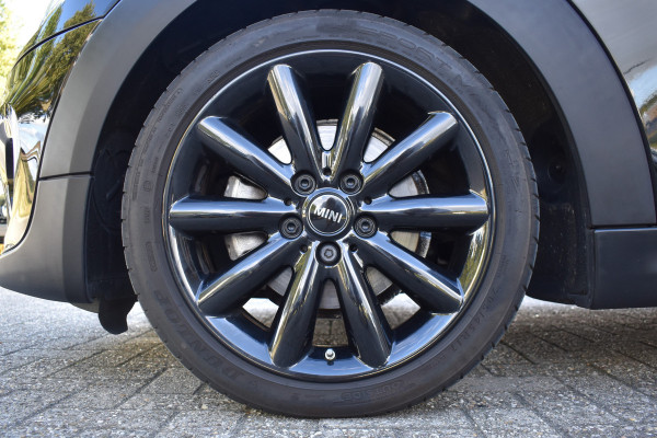 MINI Mini 1.5 Cooper Chili Automaat Parkeerhulp Achter / Glazen Schuif- kanteldak / 17'' LM / Multimedia