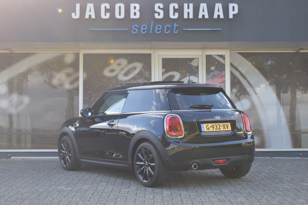 MINI Mini 1.5 Cooper Chili Automaat Parkeerhulp Achter / Glazen Schuif- kanteldak / 17'' LM / Multimedia