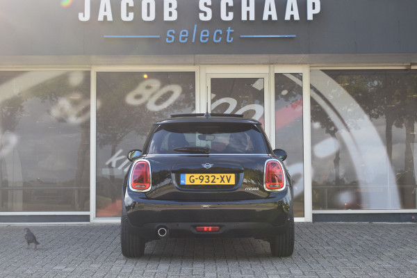 MINI Mini 1.5 Cooper Chili Automaat Parkeerhulp Achter / Glazen Schuif- kanteldak / 17'' LM / Multimedia