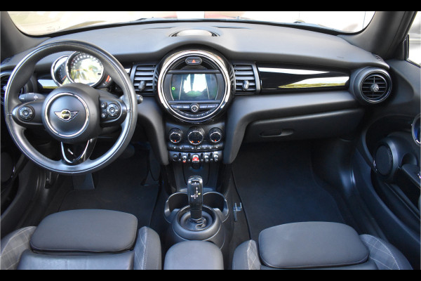 MINI Mini 1.5 Cooper Chili Automaat Parkeerhulp Achter / Glazen Schuif- kanteldak / 17'' LM / Multimedia