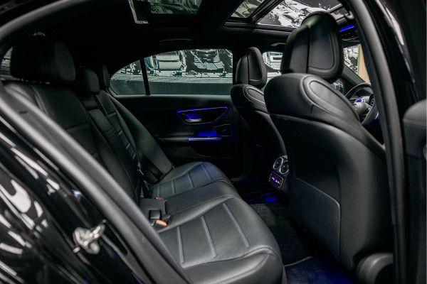 Mercedes-Benz C-Klasse 300 e AMG Line Goed uitgevoerde C300e AMG line