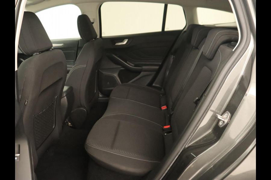 Ford Focus 1.0 EcoBoost Titanium | Stoel & stuurverwarming | Camera | Adaptive cruise | Carplay | Keyless | Navigatie | Full LED