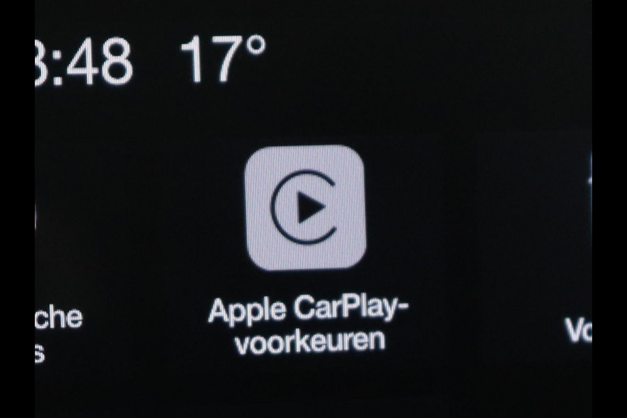 Ford Focus 1.0 EcoBoost Titanium | Stoel & stuurverwarming | Camera | Adaptive cruise | Carplay | Keyless | Navigatie | Full LED