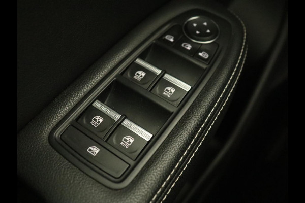 Renault Arkana 1.6 E-Tech Hybrid 145 Intens | Panoramadak | Adaptive cruise | Camera | Half leder | Carplay | Dodehoek detectie | Navigatie