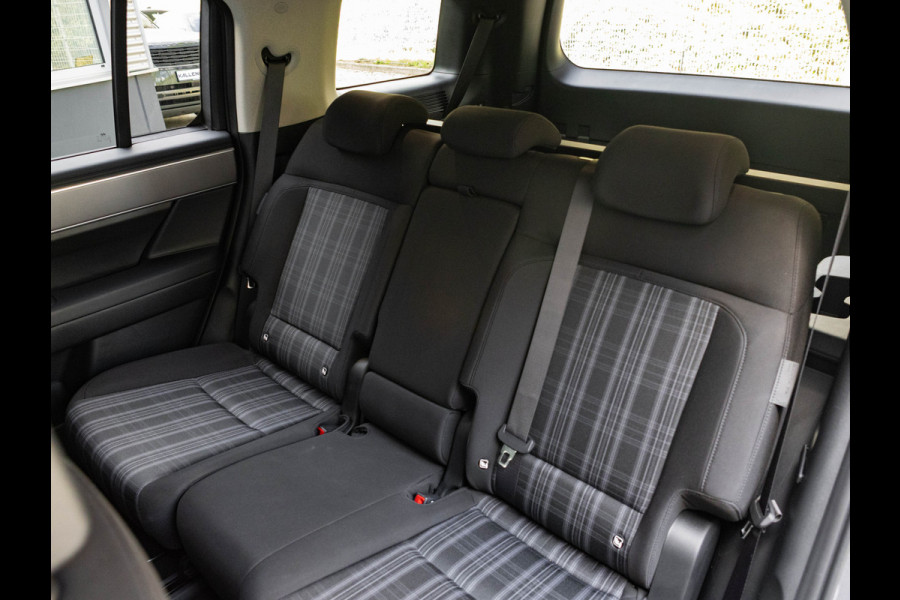 Hyundai Santa Fe 1.6 T-GDI PHEV 4WD - 7-zits - ACC - Elektrische Stoelen - Camera