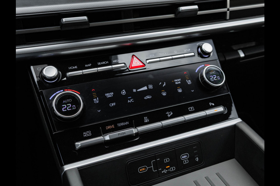 Hyundai Santa Fe 1.6 T-GDI PHEV 4WD - 7-zits - ACC - Elektrische Stoelen - Camera