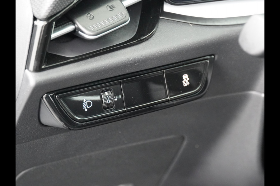 Kia Niro EV DynamicLine 64.8 kWh - SOH 98% Automaat - Climate control  - Adaptive cruise control - Navigatie - Apple Carplay/Android Auto - Fabrieksgarantie t/m 02-2030