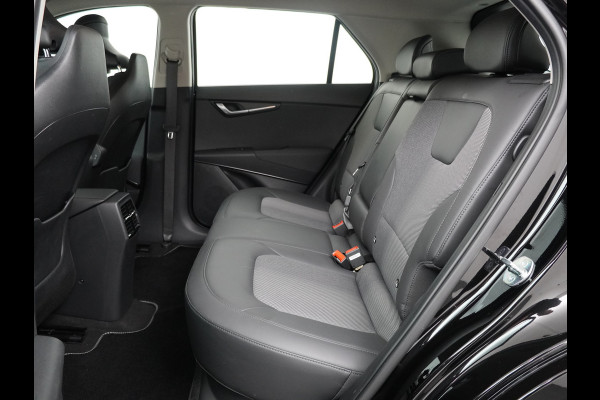 Kia Niro EV DynamicLine 64.8 kWh - SOH 98% Automaat - Climate control  - Adaptive cruise control - Navigatie - Apple Carplay/Android Auto - Fabrieksgarantie t/m 02-2030