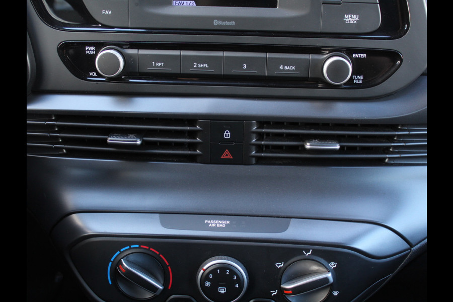Hyundai i20 1.2 MPI i-Motion AIRCO | DAB | CV | ELRMV+A | CRUISE | BLUETOOTH | ISOFIX