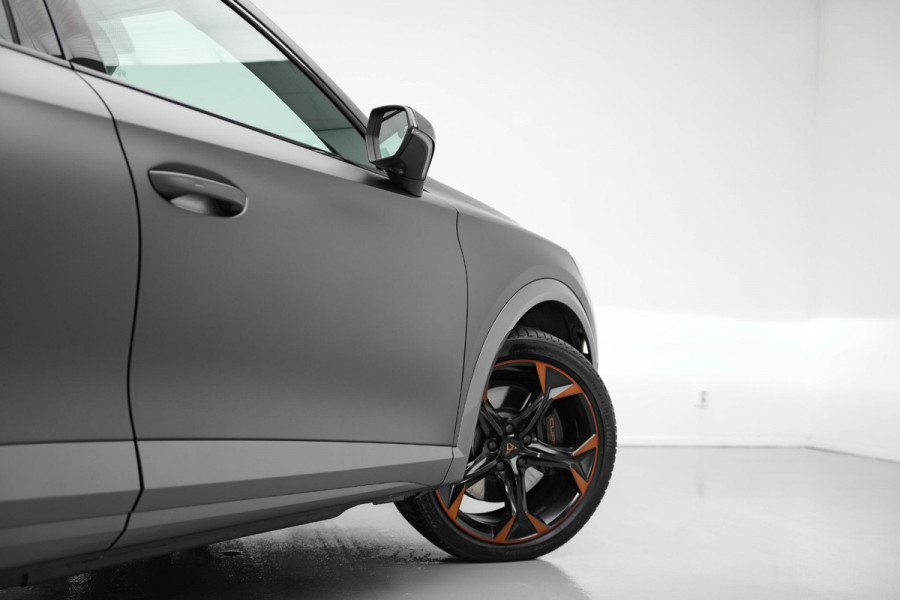 CUPRA Formentor 1.4 e-Hybrid VZ Performance |Pano|360 Camera|Ambient|Dodehoek|Draadloos Laden|
