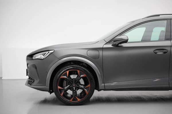 CUPRA Formentor 1.4 e-Hybrid VZ Performance |Pano|360 Camera|Ambient|Dodehoek|Draadloos Laden|