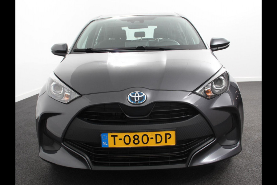 Toyota Yaris 1.5 Hybrid Comfort Aut Carplay Automatische Airco Toyota Safety Sense Adaptieve lampen Verkeerborden herkenning bots waarschuwing Toyota Yaris 1.5 Hybrid Comfort Aut Carplay Automatische Airco Toyota Safety Sense Adaptieve lampen Verkeerborden herkenning bots waarschuwing