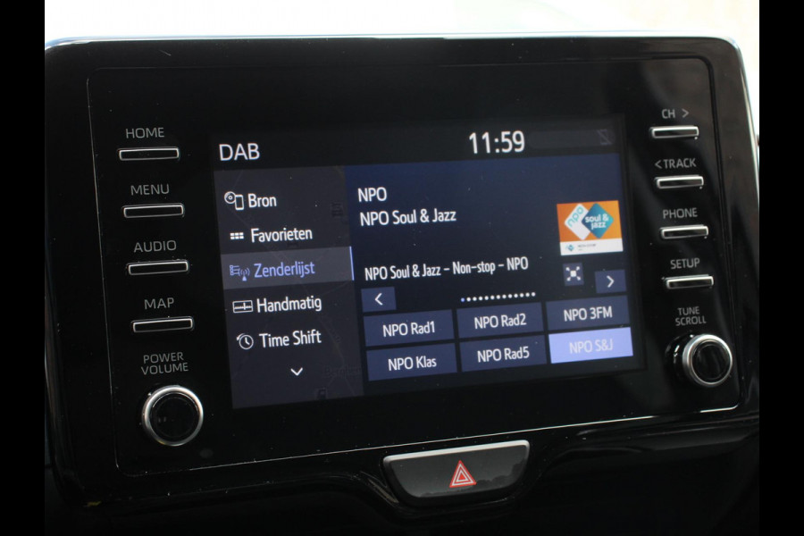Toyota Yaris 1.5 Hybrid Comfort Aut Carplay Automatische Airco Toyota Safety Sense Adaptieve lampen Verkeerborden herkenning bots waarschuwing Toyota Yaris 1.5 Hybrid Comfort Aut Carplay Automatische Airco Toyota Safety Sense Adaptieve lampen Verkeerborden herkenning bots waarschuwing