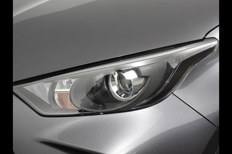 Toyota Yaris 1.5 Hybrid Comfort Aut Carplay Automatische Airco Toyota Safety Sense Adaptieve lampen Verkeerborden herkenning bots waarschuwing Toyota Yaris 1.5 Hybrid Comfort Aut Carplay Automatische Airco Toyota Safety Sense Adaptieve lampen Verkeerborden herkenning bots waarschuwing