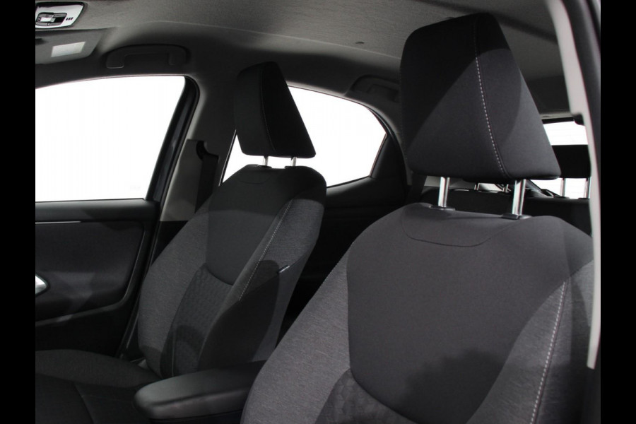 Toyota Yaris 1.5 Hybrid Comfort Aut Carplay Automatische Airco Toyota Safety Sense Adaptieve lampen Verkeerborden herkenning bots waarschuwing Toyota Yaris 1.5 Hybrid Comfort Aut Carplay Automatische Airco Toyota Safety Sense Adaptieve lampen Verkeerborden herkenning bots waarschuwing