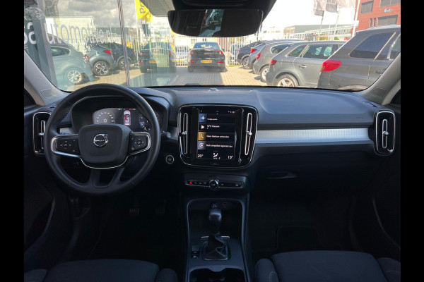Volvo XC40 1.5 T2 Momentum Business NL AUTO | CAMERA | TREKHAAK |