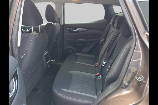 Nissan QASHQAI 1.3 DIG-T N-Connecta | automaat | 160PK | panoramadak | navigatie | trekhaak | Stoelverwarming |