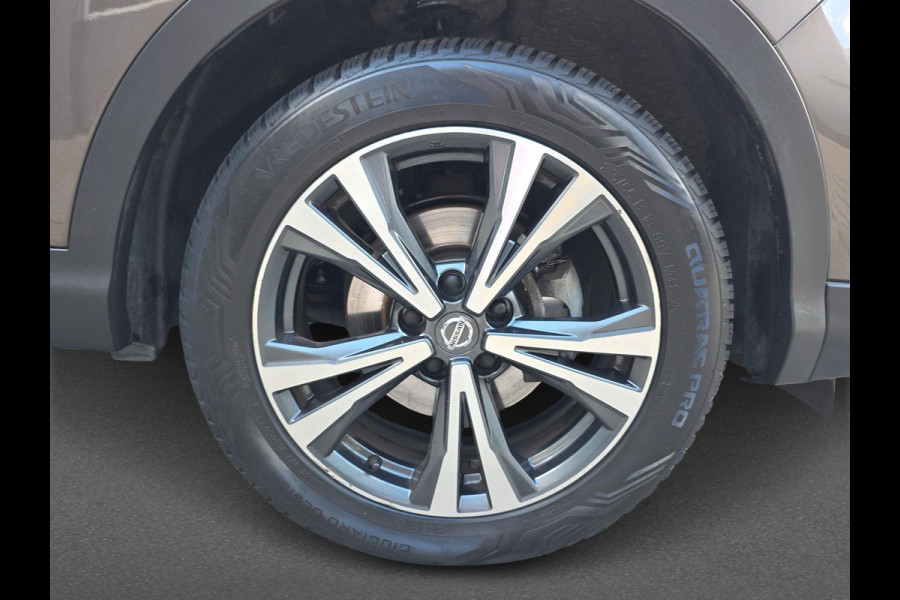 Nissan QASHQAI 1.3 DIG-T N-Connecta | automaat | 160PK | panoramadak | navigatie | trekhaak | Stoelverwarming |