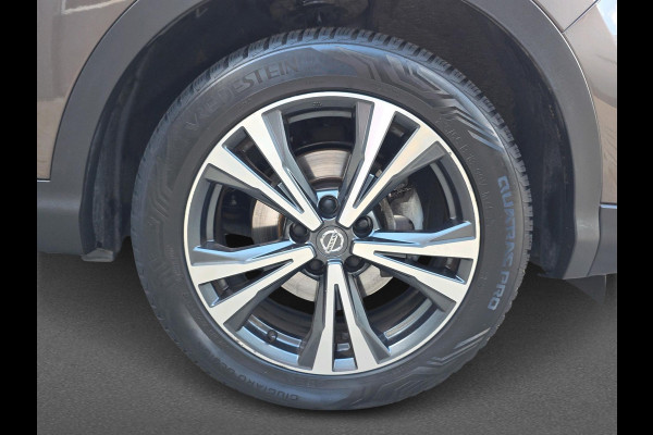 Nissan QASHQAI 1.3 DIG-T N-Connecta | automaat | 160PK | panoramadak | navigatie | trekhaak | Stoelverwarming |
