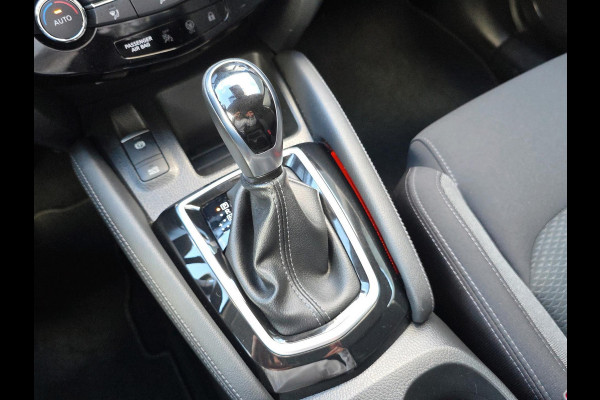 Nissan QASHQAI 1.3 DIG-T N-Connecta | automaat | 160PK | panoramadak | navigatie | trekhaak | Stoelverwarming |