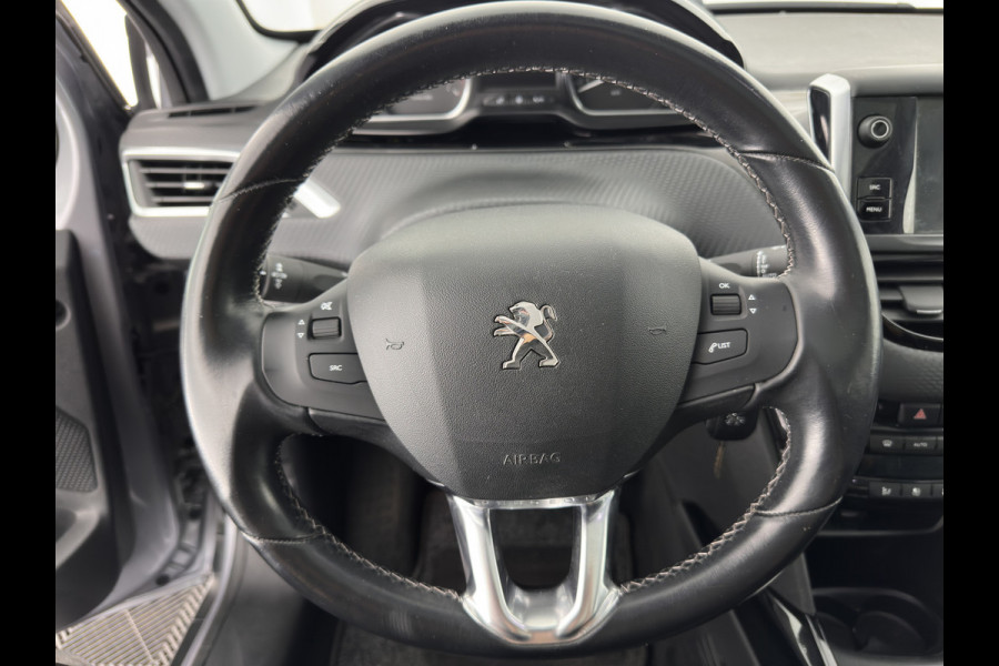 Peugeot 2008 1.2 PureTech Allure Aut. *PANO | LEATHER-FABRIC | HEATED-SPORTSEATS | CARPLAY | ECC | CAMERA | PRIVACY-GLASS | PDC | CRUISE | 16''ALU*