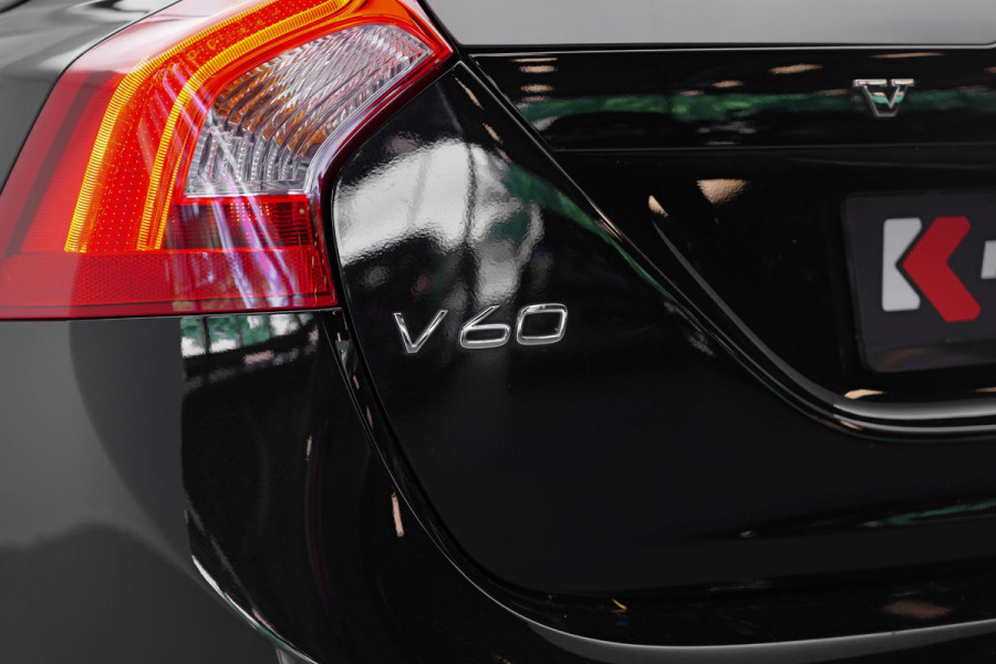 Volvo V60 Cross Country 2.0 D4 Polar+ |Schuifdak|Memory|Camera|Leder|Stuurverwarming|