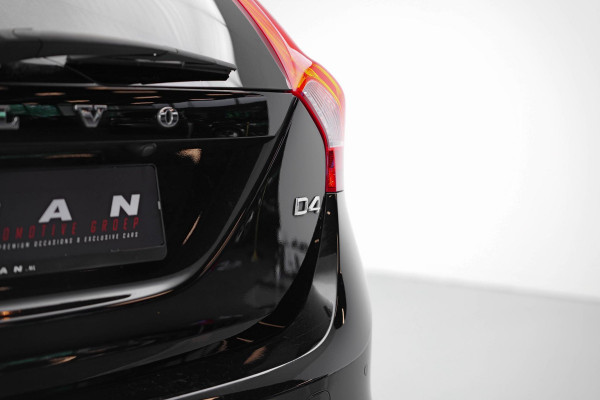 Volvo V60 Cross Country 2.0 D4 Polar+ |Schuifdak|Memory|Camera|Leder|Stuurverwarming|