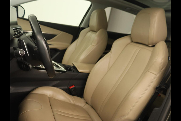 Peugeot 3008 1.6 e-THP GT Line | Panoramadak | Trekhaak | Leder | Adaptive cruise | Camera | Stoelverwarming | Carplay | Navigatie