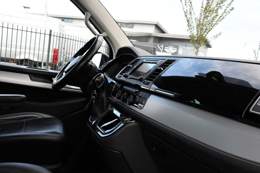 Volkswagen Transporter Caravelle 2.0 TDI L2H1 Highline Adaptieve Cruise, Camera, 2 x Schuifdeur, 204pk, 8 personen, NAVI, Clima, Stoelverwarming, Uniek!
