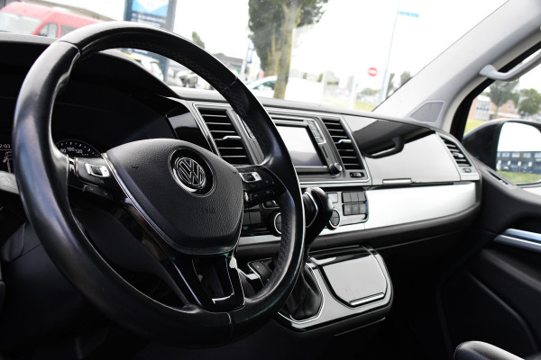 Volkswagen Transporter Caravelle 2.0 TDI L2H1 Highline Adaptieve Cruise, Camera, 2 x Schuifdeur, 204pk, 8 personen, NAVI, Clima, Stoelverwarming, Uniek!